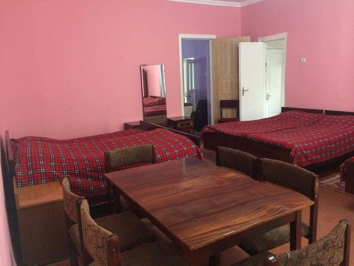 Guesthouse Malkhazi ボルジョミ エクステリア 写真